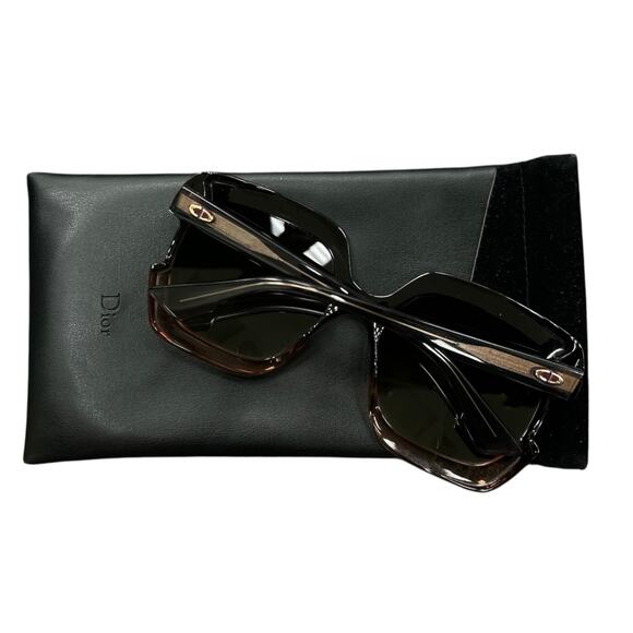 Christian Dior Women’s Sunglasses #7HHPR Oversized Gray and Peach Gradient - Picture 3 of 4